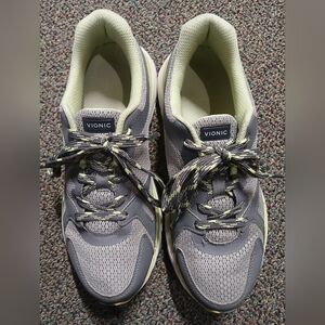 Vionic Women's  Athletic Shoes